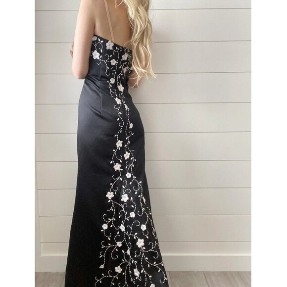 Vintage 80s Zum zum by Niki Livas Cascading Fabric Floral Gown with Bead Work XS - Picture 1 of 15